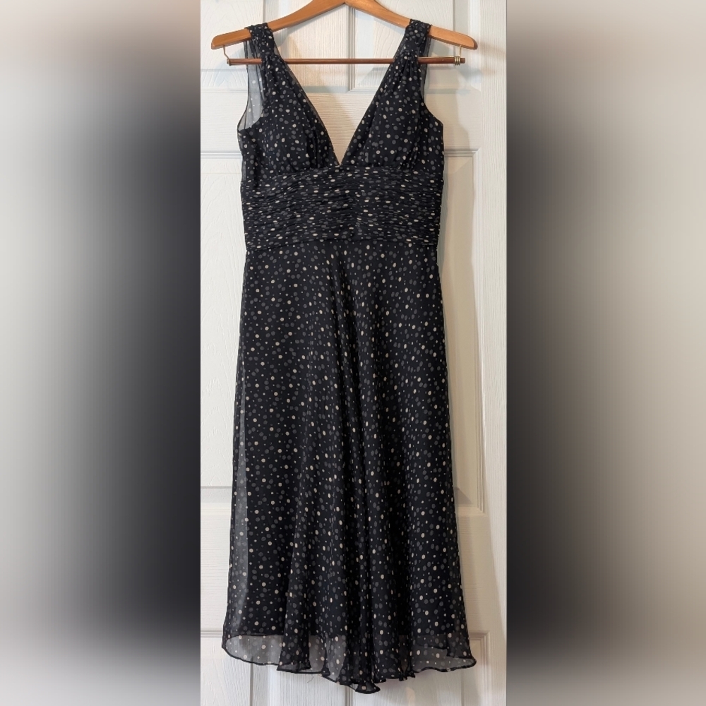 White House Black Market Black and Tan Silk Polka Dot Dress Size 2 $22